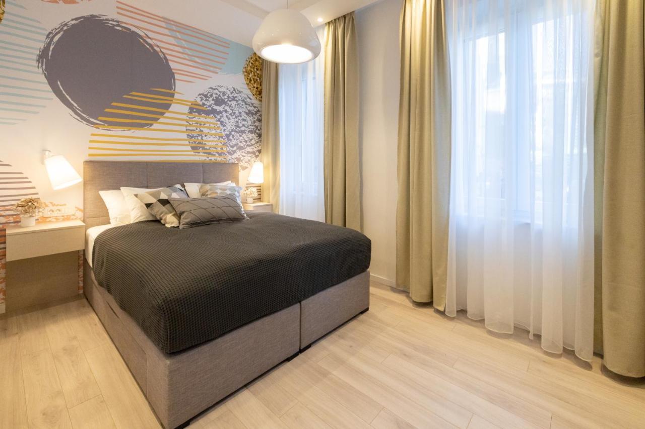 Sweet Dreams-Old Town Hotel Split Buitenkant foto